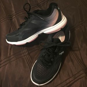 Ryka Women’s Devotion Plus II Running shoes size 8